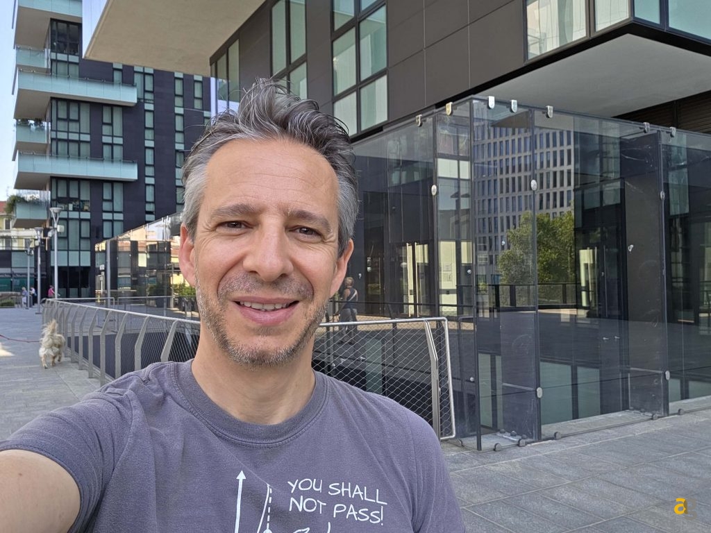 confronto-galaxy-s25-honor-400-pro-realme-gt7-poco-f7-ultra-miglior-telefono-600-euro