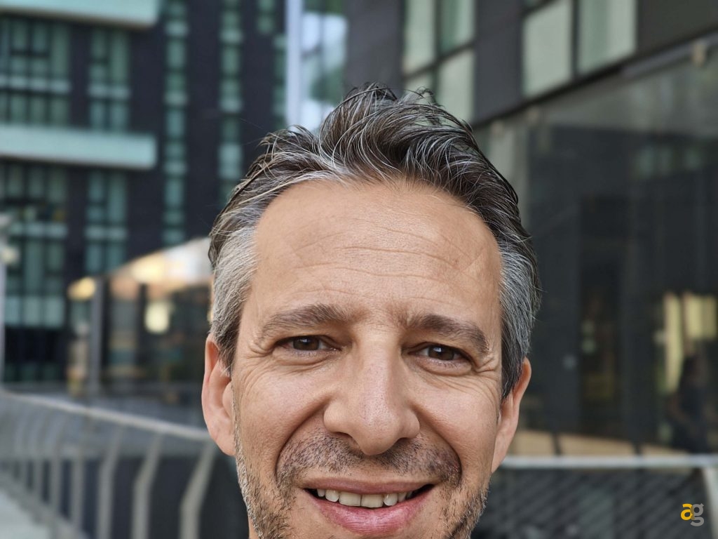 confronto-galaxy-s25-honor-400-pro-realme-gt7-poco-f7-ultra-miglior-telefono-600-euro