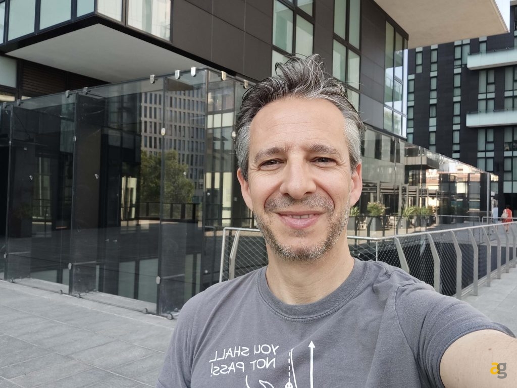 confronto-galaxy-s25-honor-400-pro-realme-gt7-poco-f7-ultra-miglior-telefono-600-euro