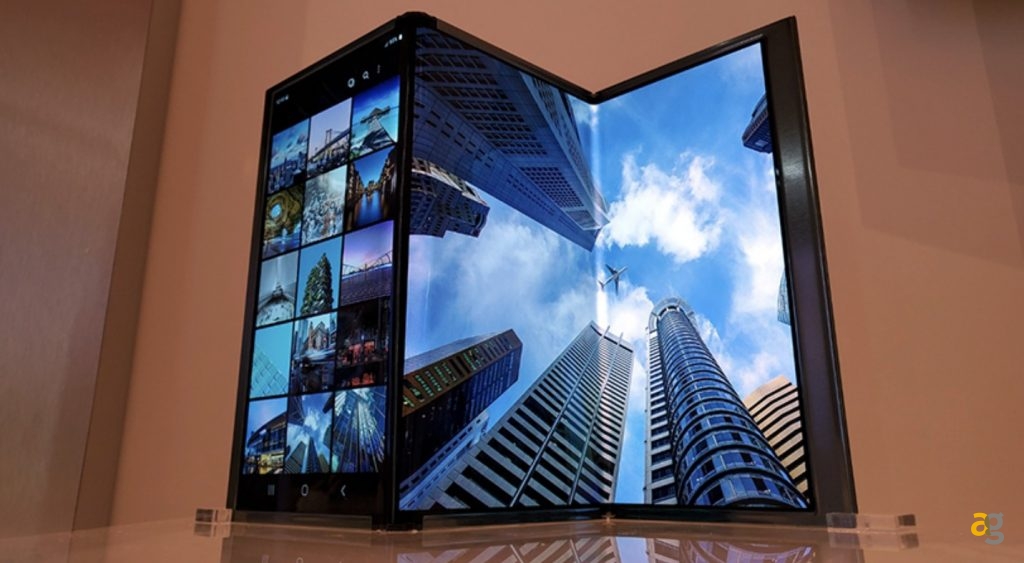samsung_trifold