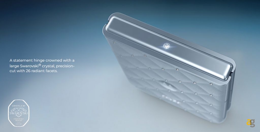 motorola-lancia-brilliant-collection-design-esclusivo-cristalli-swarovski-per-edizione-limitata-smartphone-auricolari