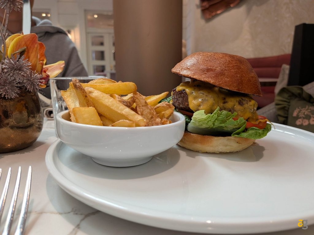 recensione-pixel-10-google