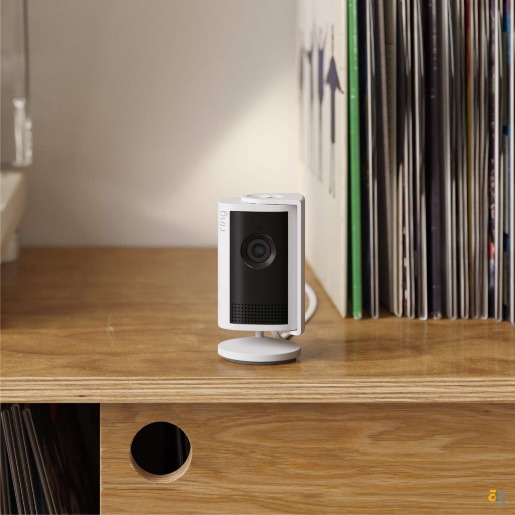 amazon-novita-2025-nuovi-echo-ai-generativa-fire-tv-qled-videocamere-blink-ring-specifiche-prezzi