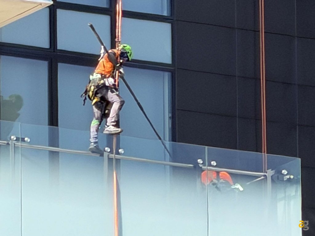 confronto-iphone-17-promax-vs-galaxy-s25-ultra-vs-pixel-10-pro-xl