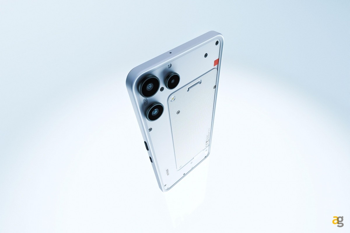 Nothing presenta il Phone (3a) Lite: design e cura software a 249 euro ...