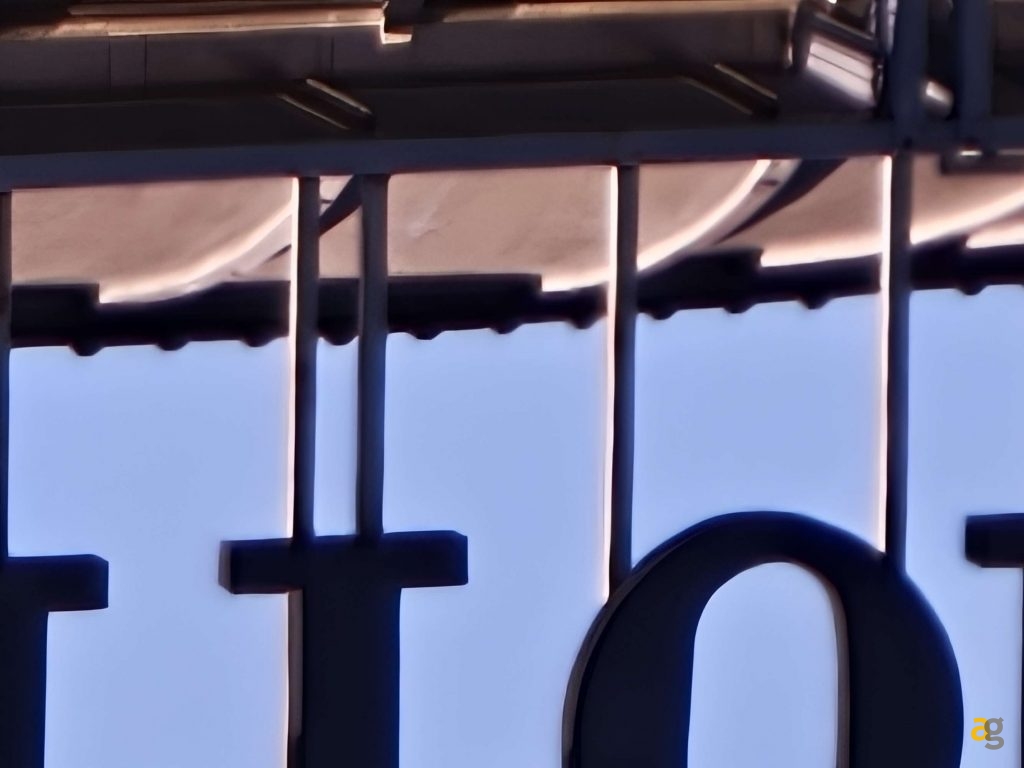 recensione-oppo-find-x9-pro-obiettivi-intercambiabili