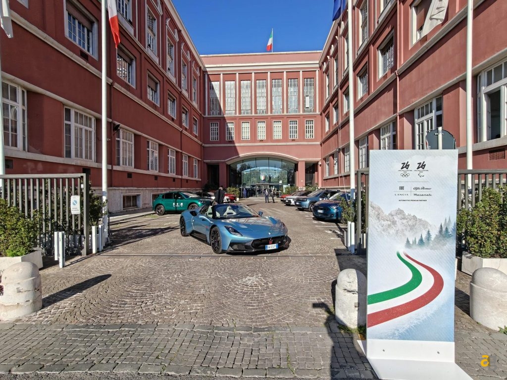 recensione-oneplus-15