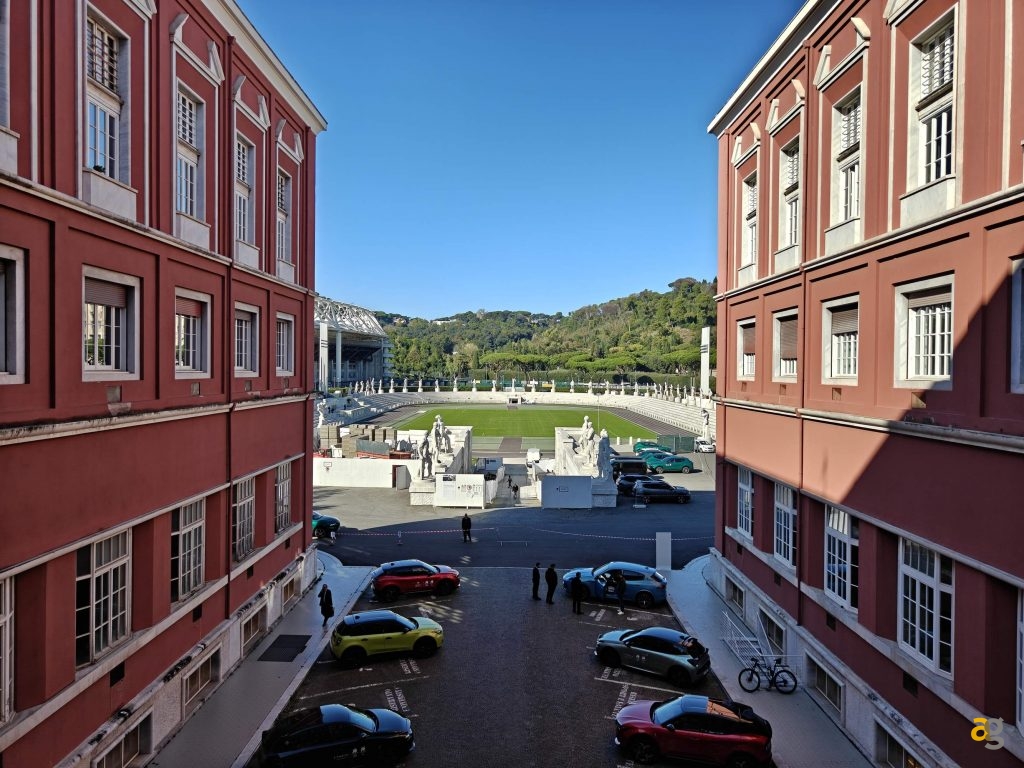 recensione-oneplus-15