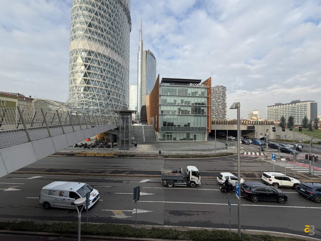 confronto-top-iphone-17-galaxy-s25-pixel-10-poco-f7-realme-gt8-oppo-x9-huawei-pura-vivo-x300