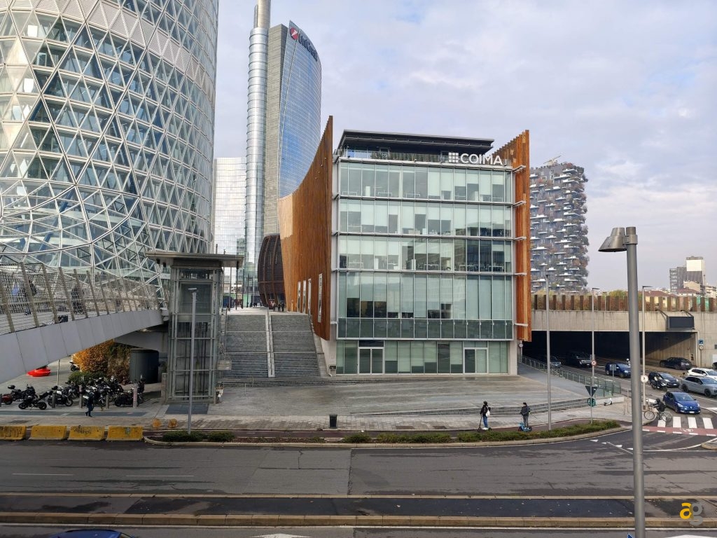 confronto-top-iphone-17-galaxy-s25-pixel-10-poco-f7-realme-gt8-oppo-x9-huawei-pura-vivo-x300