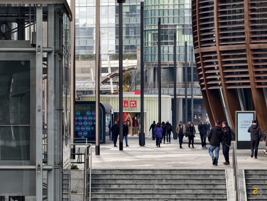 confronto-top-iphone-17-galaxy-s25-pixel-10-poco-f7-realme-gt8-oppo-x9-huawei-pura-vivo-x300