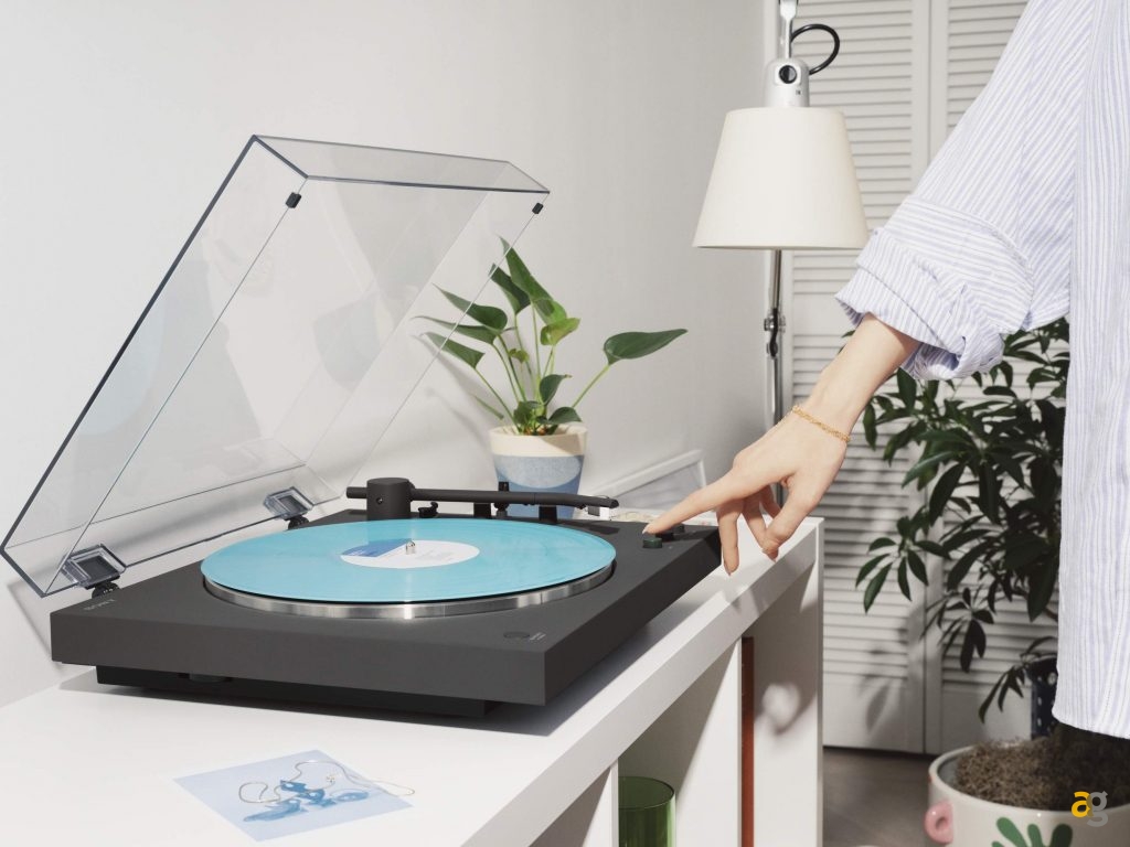 sony-rinnova-ascolto-vinile-presentati-giradischi-wireless-ps-lx3bt-ps-lx5bt