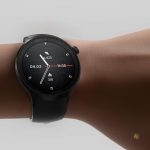 moto watch_Adv-Pack_Microphone-Speaker_Volcanic-Ash_risultato