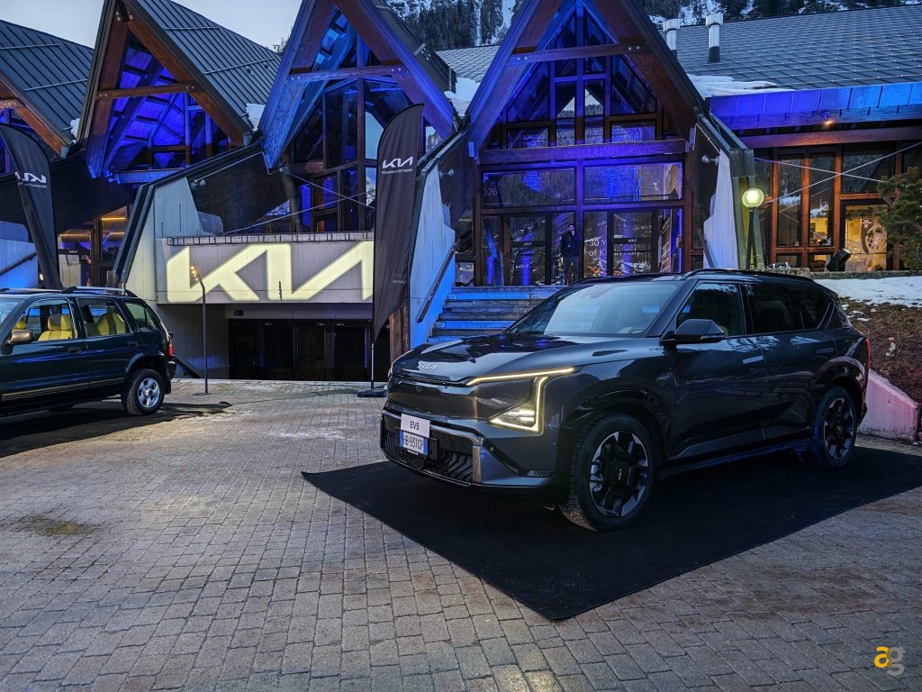 anteprima-xiaomi-17-ultra-top-cameraphone-arriva-in-italia