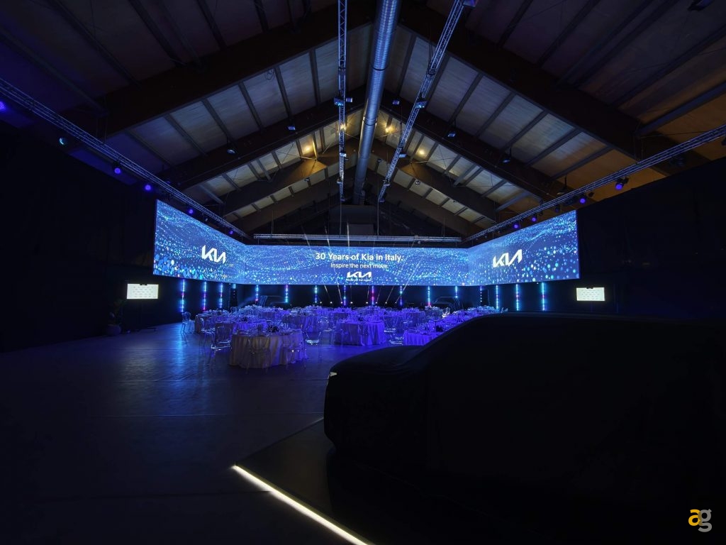 anteprima-xiaomi-17-ultra-top-cameraphone-arriva-in-italia