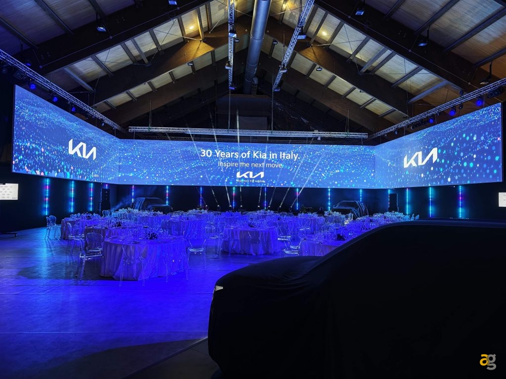 anteprima-xiaomi-17-ultra-top-cameraphone-arriva-in-italia