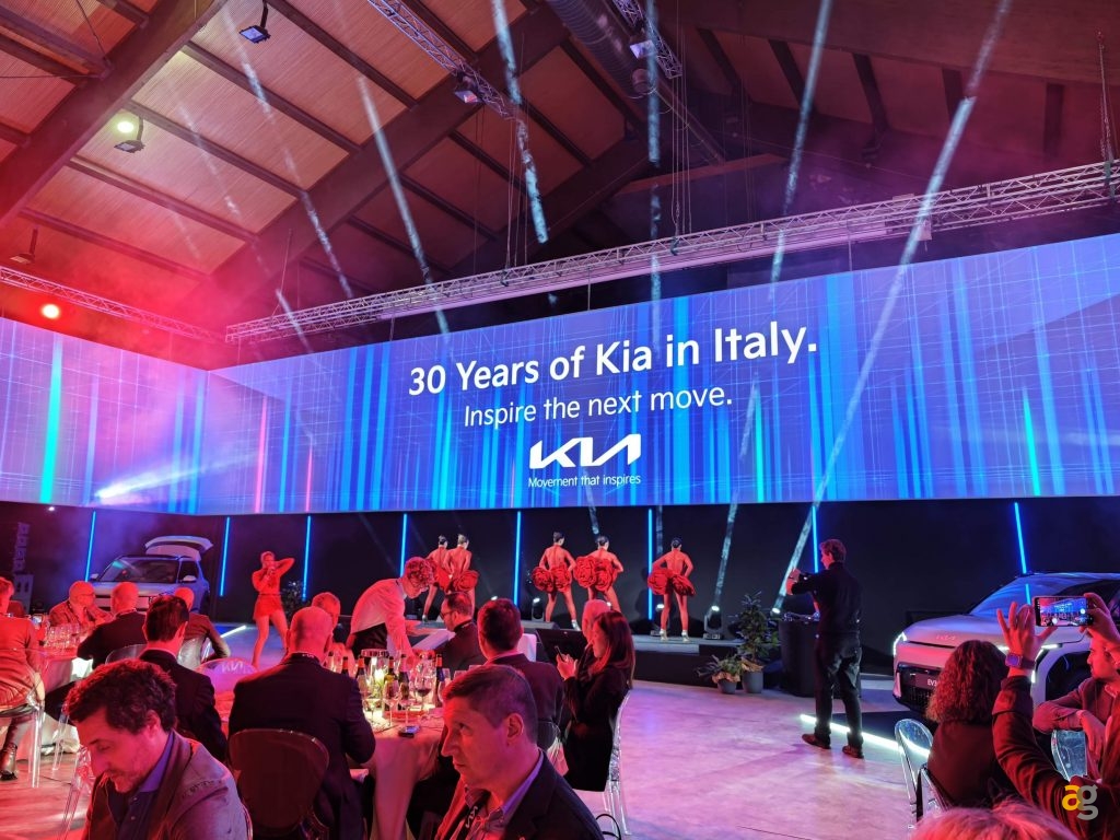 anteprima-xiaomi-17-ultra-top-cameraphone-arriva-in-italia