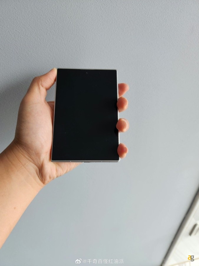 samsung-galaxy-z-fold8-fold8-ultra-svelati-dettagli-prime-foto-vivo-nuovi-pieghevoli