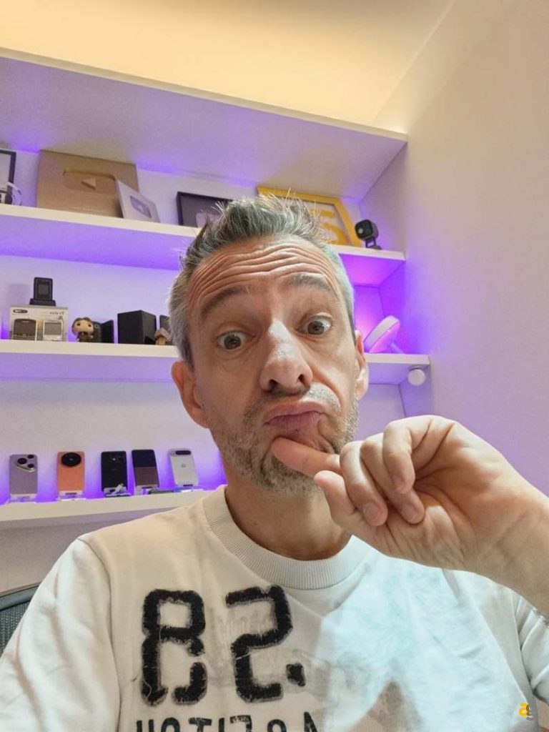 recensione-oppo-reno-16-pro-innamorato-bubble